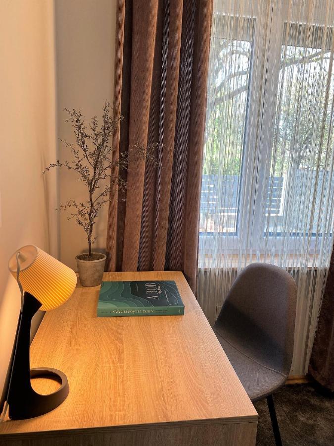 Otium Wellness Apartmanhaz Balatonakarattya Luaran gambar