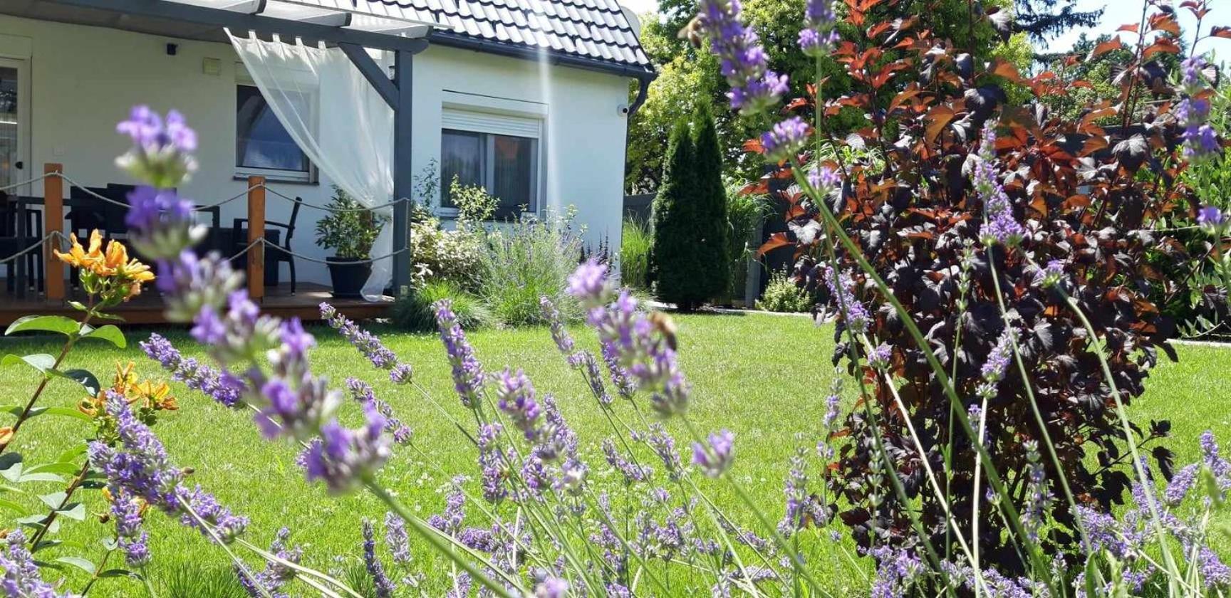 Otium Wellness Apartmanhaz Balatonakarattya Luaran gambar