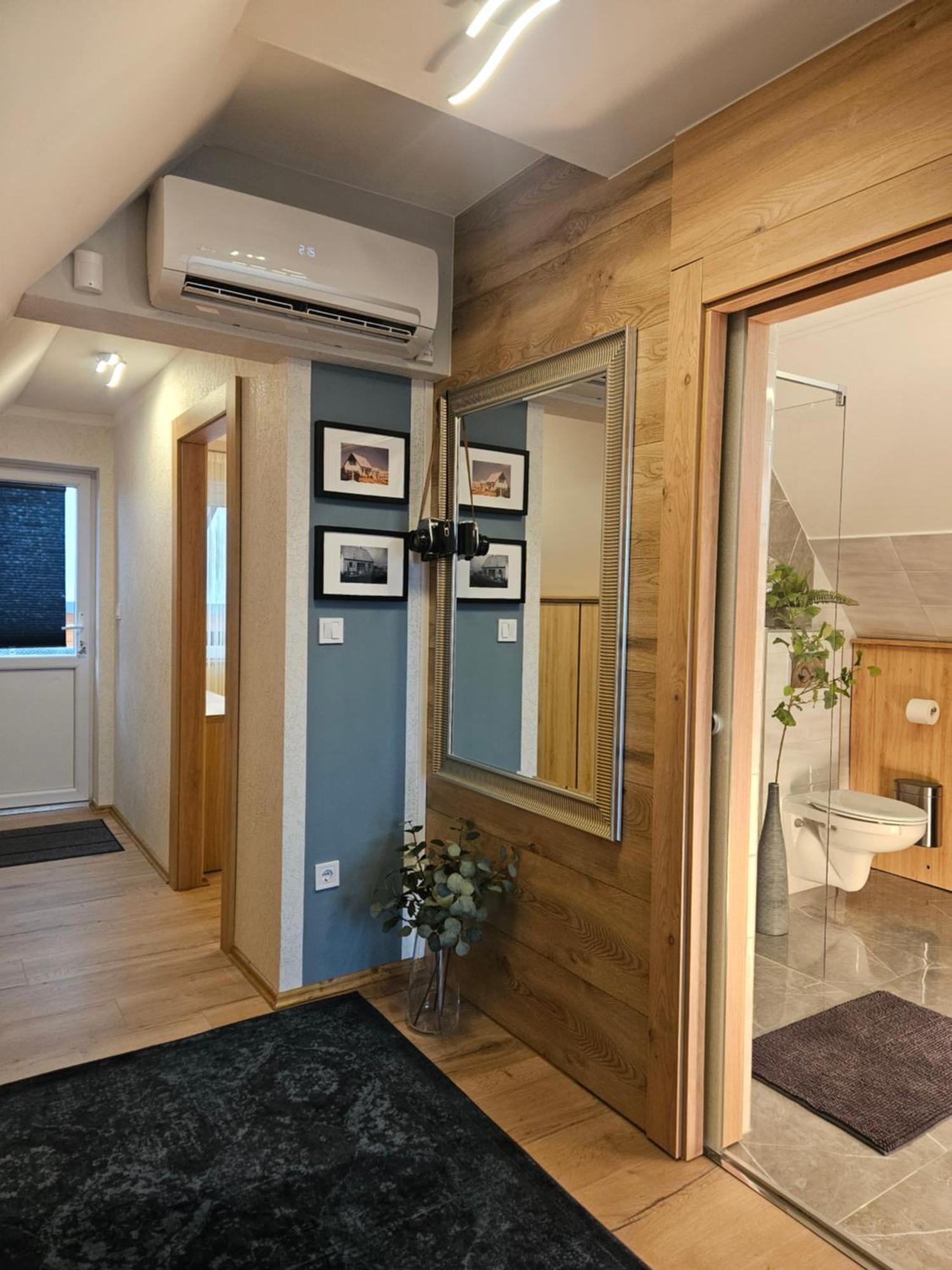 Otium Wellness Apartmanhaz Balatonakarattya Luaran gambar